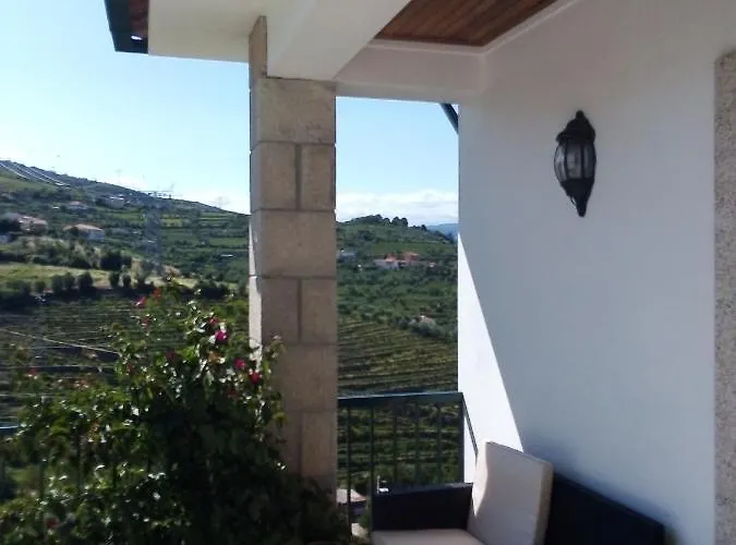 Quinta De Penelas Holiday home *